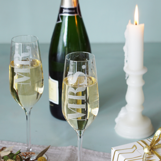 Coupes de champagnes gravées et personnalisées
