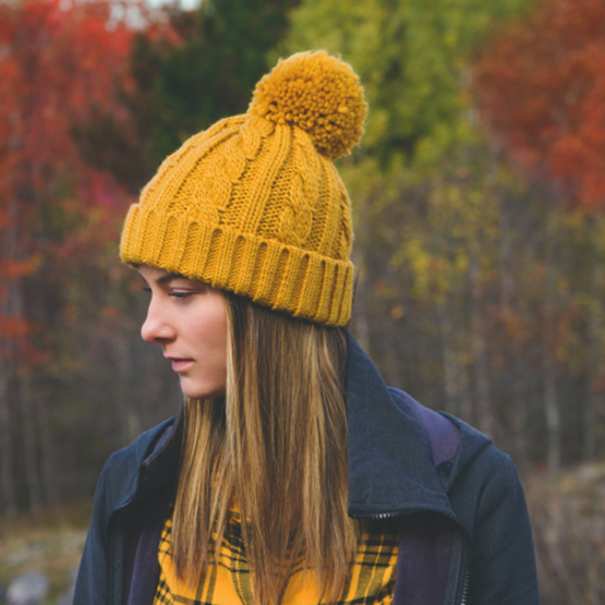 Bonnet jaune Hedi Alija