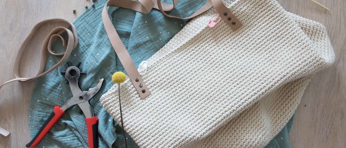 Matériels création fait main DIY panier au crochet : pince, anse en cuir,...