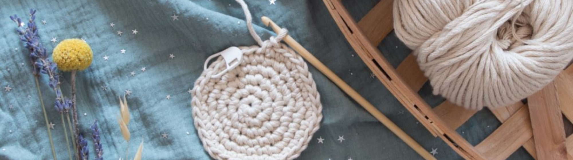 Sous-tasse ronde en crochet